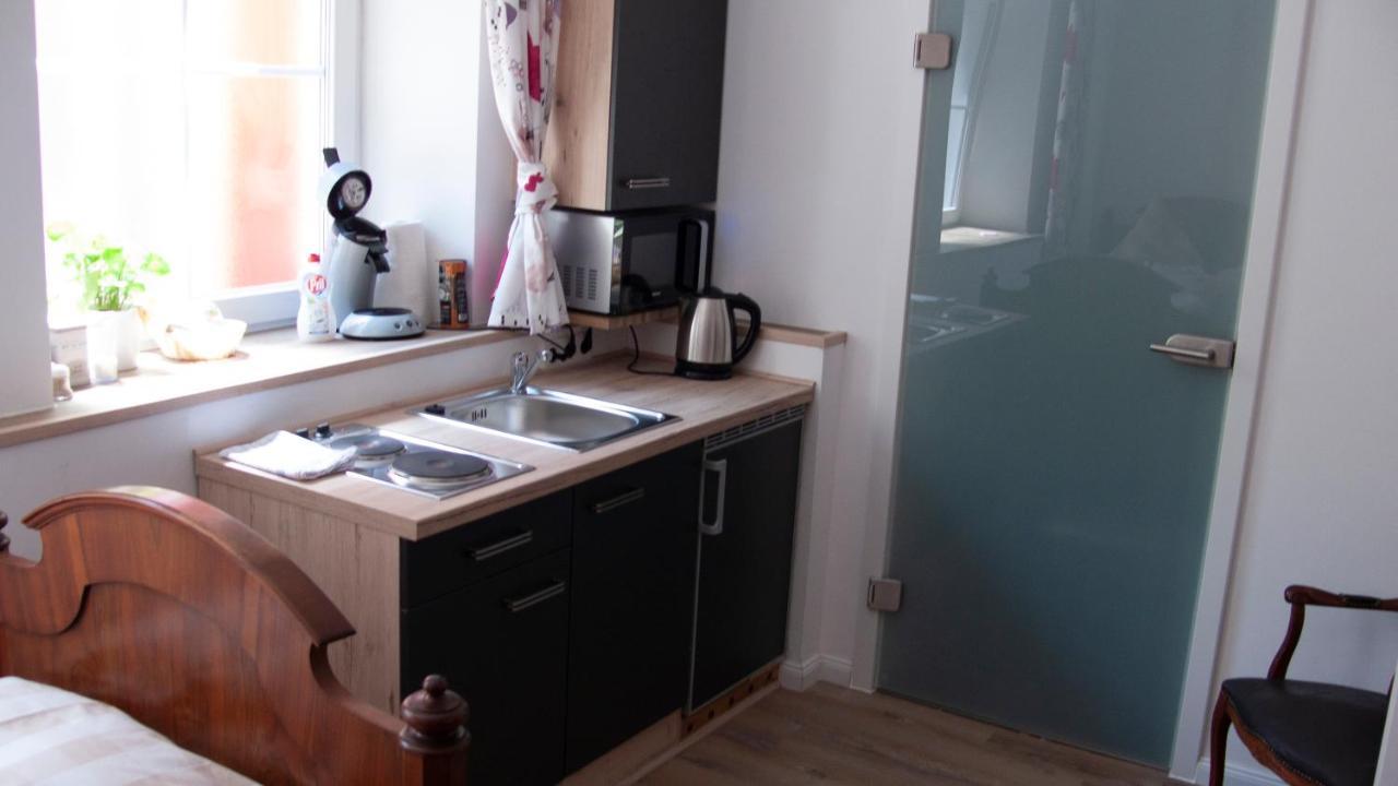 Apartmenthaus "Zum Birnbaum" Rosstal Exterior foto
